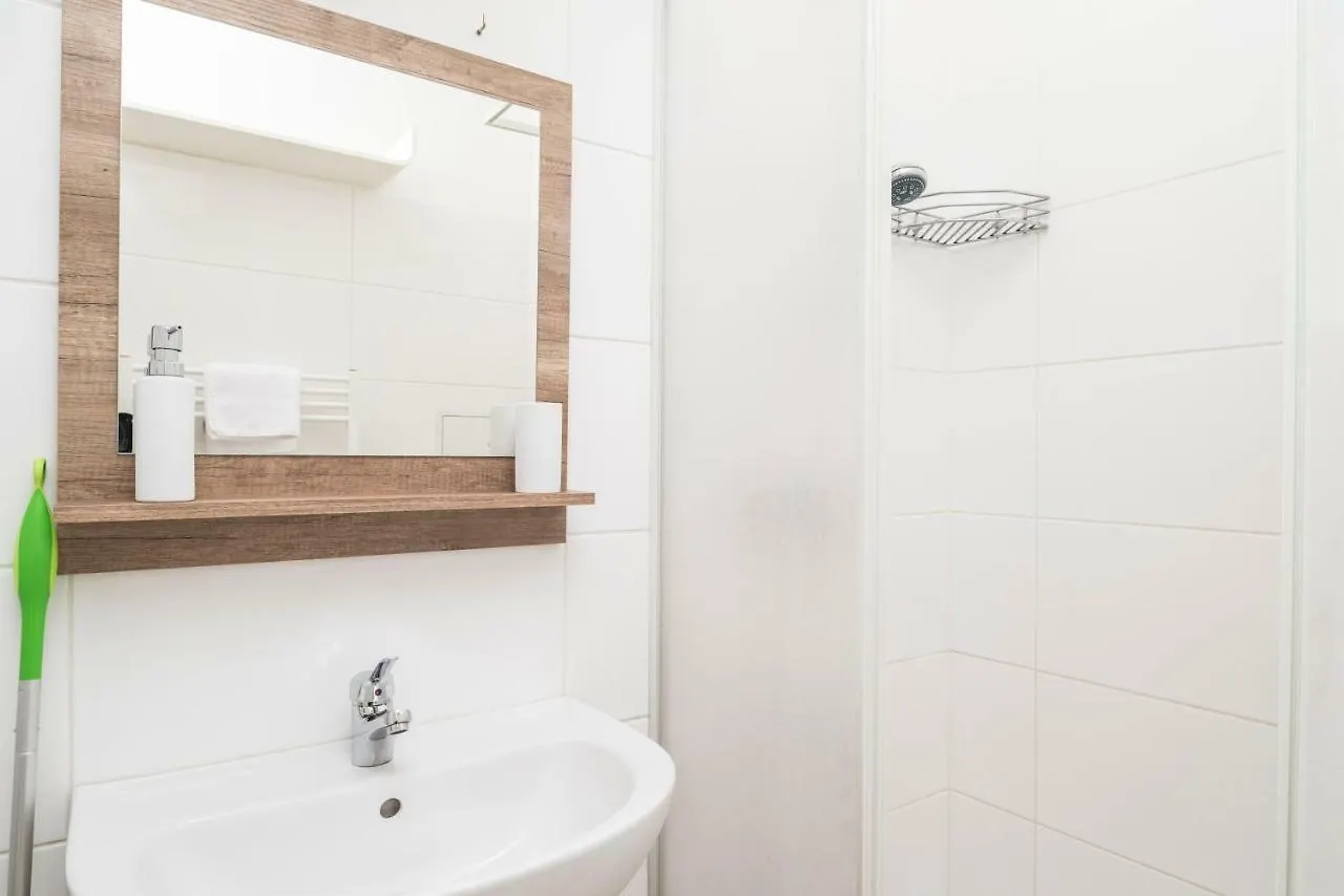 Tiny Hideaway Apartment Vienna