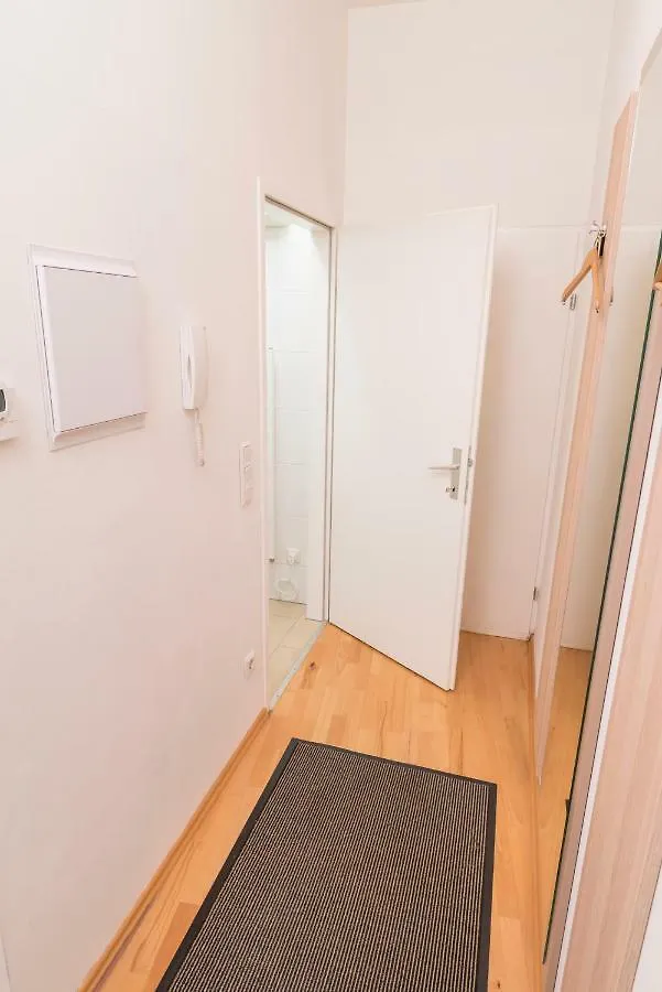 Tiny Hideaway Apartment Vienna Austria